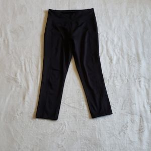 Womens black TekGear workout capris